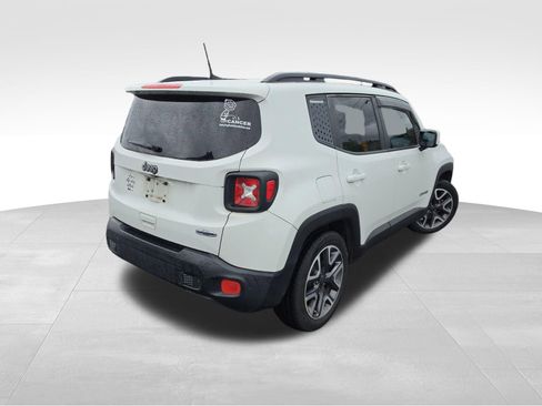 Used 2018 Jeep Renegade Latitude w/ Advanced Technology Group FWD image 5