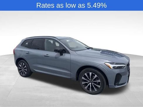 Used 2023 Volvo XC60 B5 Plus w/ Protection Package Premier image 1