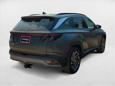 New 2025 Hyundai Tucson Limited image 2