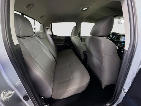 Used 2022 Toyota Tacoma SR AWD/4WD image 26