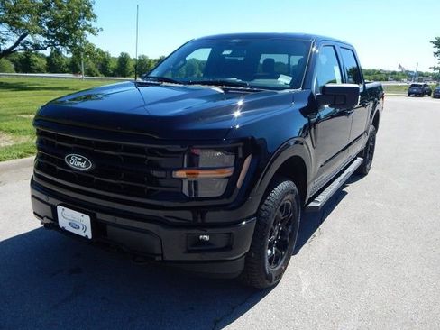 New 2025 Ford F150 XLT w/ Equipment Group 302A MID image 9