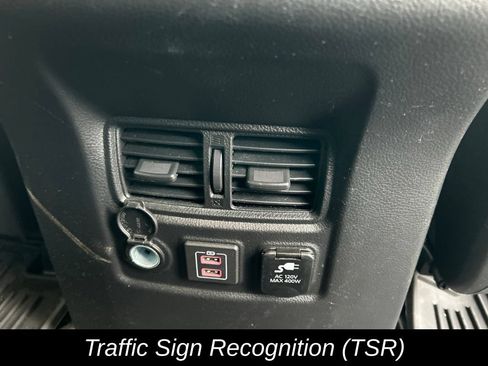 Used 2021 Nissan Titan SV w/ SV Convenience Package AWD/4WD image 41
