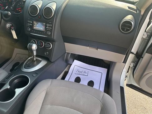 Used 2013 Nissan Rogue S w/ Special Edition Pkg image 11