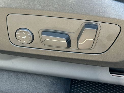 New 2026 BMW X1 xDrive28i w/ Convenience Package image 24