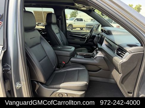 Used 2022 GMC Yukon XL Denali w/ Max Trailering Package AWD/4WD image 37