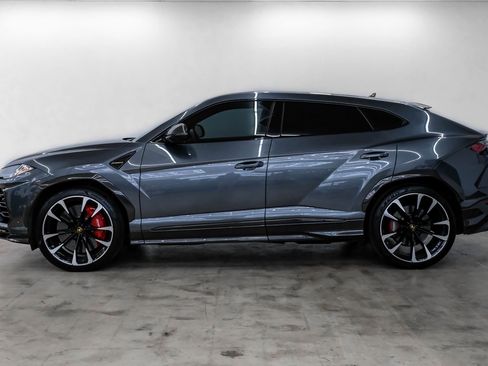 Used 2020 Lamborghini Urus image 17