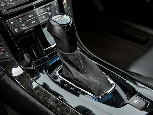 Used 2011 Cadillac CTS V image 35