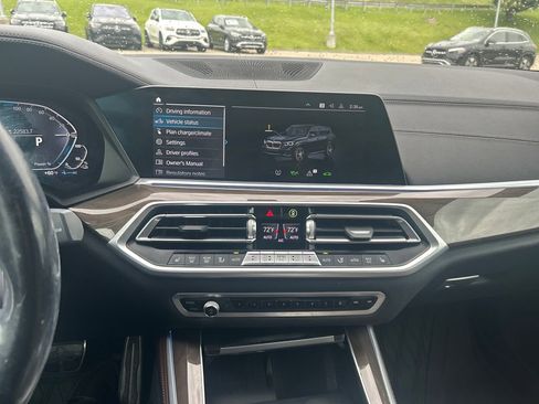 Used 2022 BMW X5 xDrive45e w/ M Sport Package AWD/4WD image 18