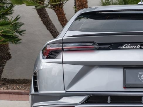 Used 2024 Lamborghini Urus S AWD/4WD image 35