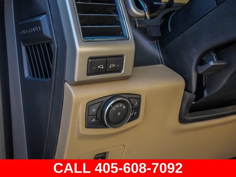 Used 2021 Ford F250 Lariat w/ Lariat Value Package AWD/4WD image 29
