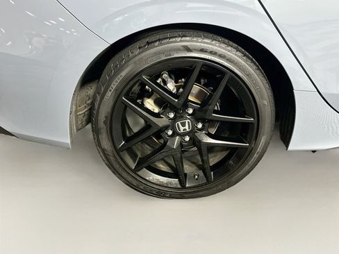 Used 2022 Honda Civic Sport image 11