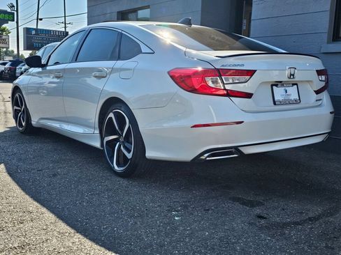 Used 2021 Honda Accord Sport image 3