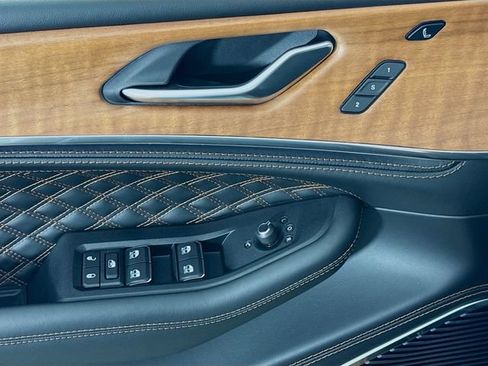New 2026 Jeep Grand Cherokee Summit AWD/4WD image 17