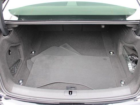 Used 2021 Audi A4 2.0T Premium w/ Convenience Package image 21