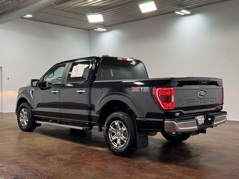 Used 2023 Ford F150 XLT w/ XTR Package image 27