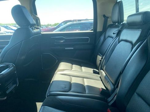 Used 2020 RAM 1500 Laramie AWD/4WD image 6