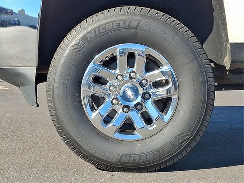 Used 2018 Chevrolet Silverado 2500 LTZ w/ Duramax Plus Package image 8