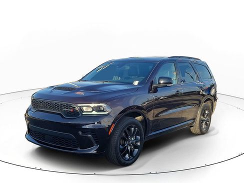 Used 2025 Dodge Durango GT AWD/4WD image 2