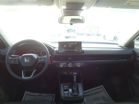 Certified 2025 Honda CR-V LX image 11