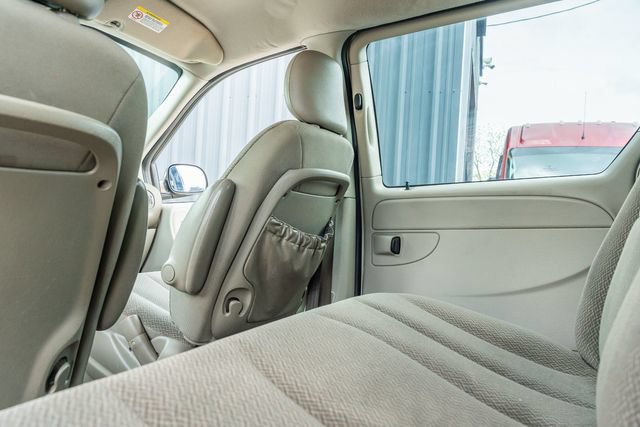 Used 2005 Dodge Grand Caravan SE w/ Popular Equipment Group I FWD image 31