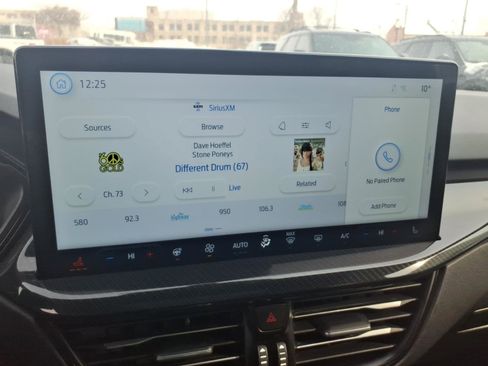 Used 2023 Ford Escape ST-Line Elite image 16