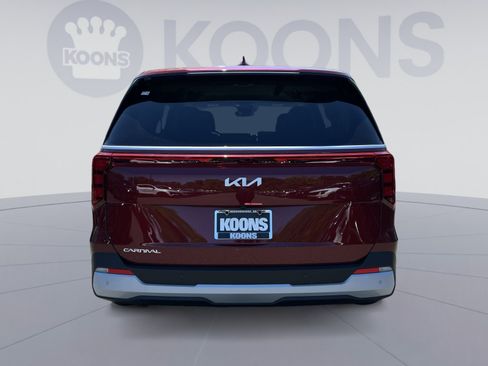 New 2026 Kia Carnival FWD image 15