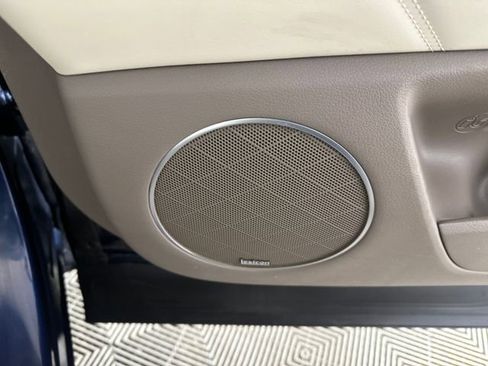 Used 2023 Genesis GV80 2.5T w/ Prestige 20" Package image 29