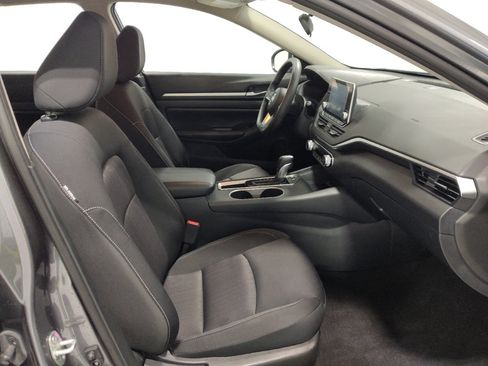 Used 2022 Nissan Altima 2.5 SV image 21
