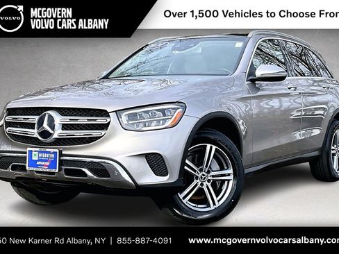 Used 2020 Mercedes-Benz GLC 300 4MATIC image 1