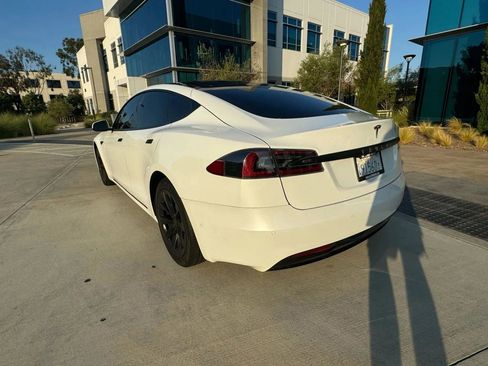 Used 2018 Tesla Model S 75D AWD/4WD image 7