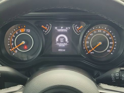 Used 2025 Jeep Wrangler Sport image 21