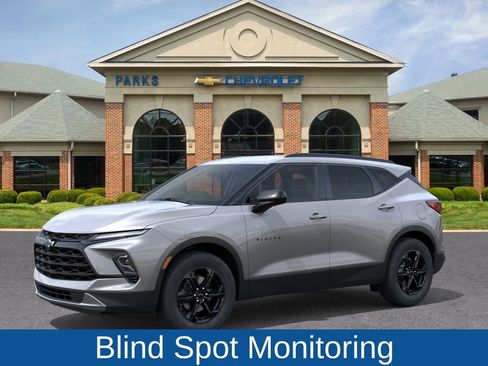 New 2026 Chevrolet Blazer LT image 3