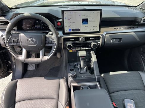 Certified 2026 Toyota Tacoma TRD Off-Road w/ TRD Off Road Premium Package AWD/4WD image 15