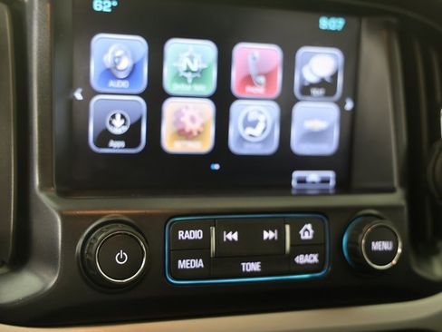 Used 2017 Chevrolet Colorado LT w/ Luxury Package, Chrome image 9