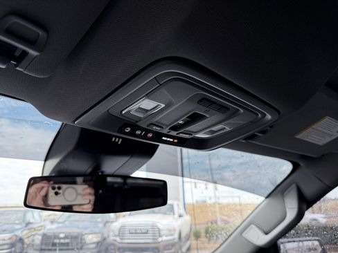 Used 2026 GMC Sierra 1500 Elevation w/ Preferred Package image 19