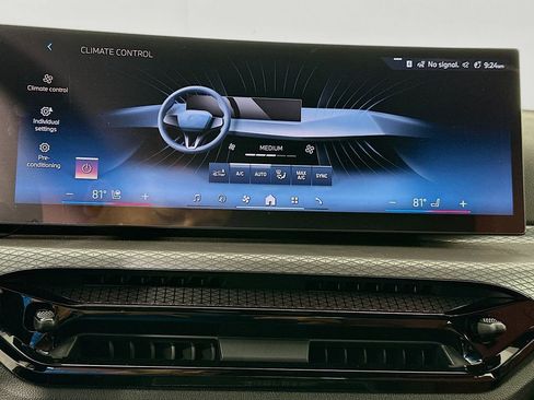 New 2026 BMW 430i xDrive w/ Premium Package image 14