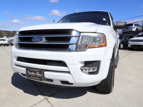 Used 2017 Ford Expedition XLT w/ Equipment Group 201A image 31