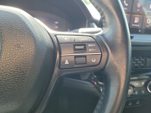 Used 2023 Honda Accord Sport image 27