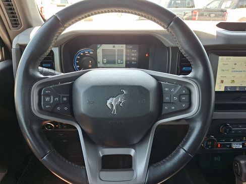 Certified 2023 Ford Bronco Black Diamond AWD/4WD image 23