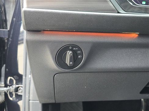 Used 2019 Volkswagen Jetta SEL image 33