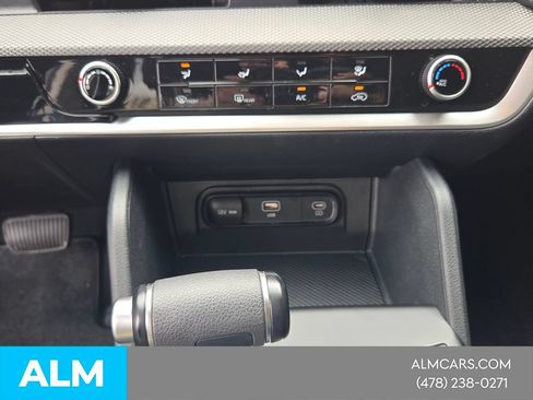 Used 2025 Kia Sportage LX AWD/4WD image 19