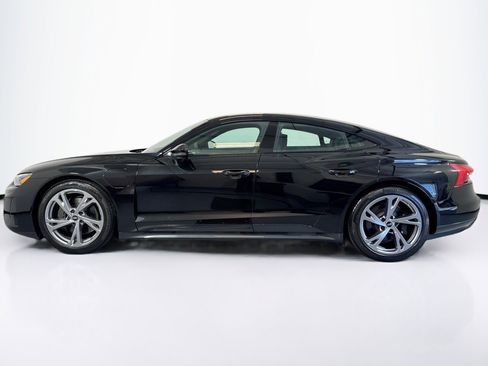 Used 2023 Audi e-tron GT Premium Plus image 8