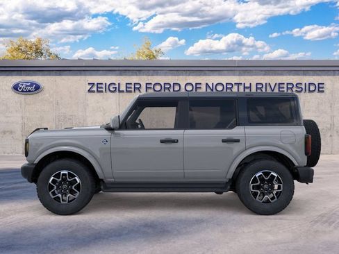 New 2026 Ford Bronco Outer Banks AWD/4WD image 3