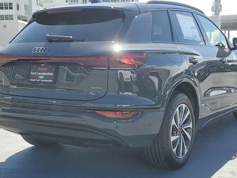New 2025 Audi Q6 e-tron Premium Plus image 6