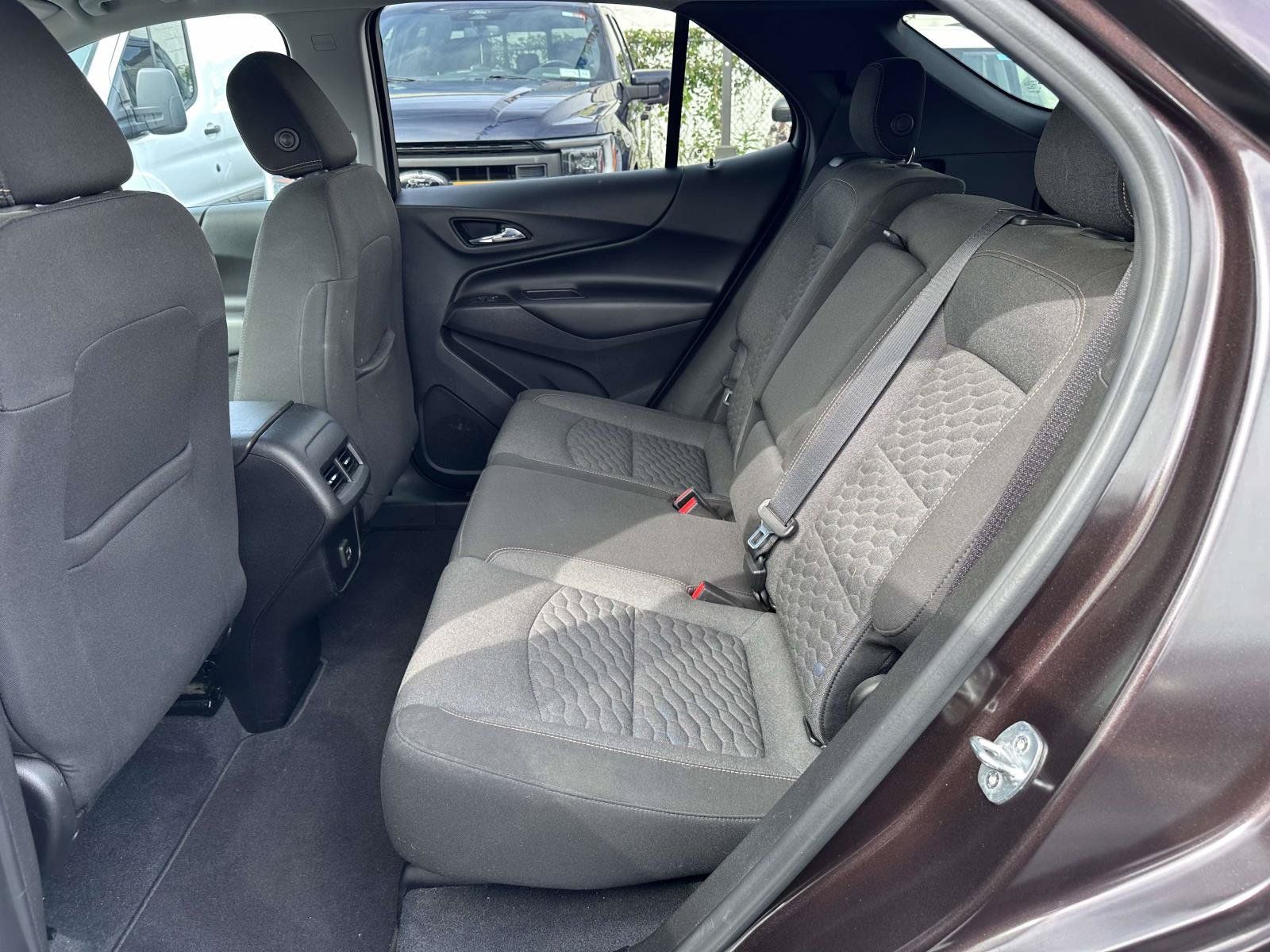 Used 2020 Chevrolet Equinox LT FWD image 13