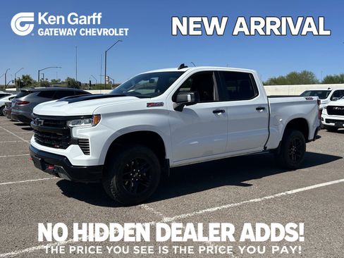 Used 2023 Chevrolet Silverado 1500 LT Trail Boss w/ LT Trail Boss Premium Package AWD/4WD image 1