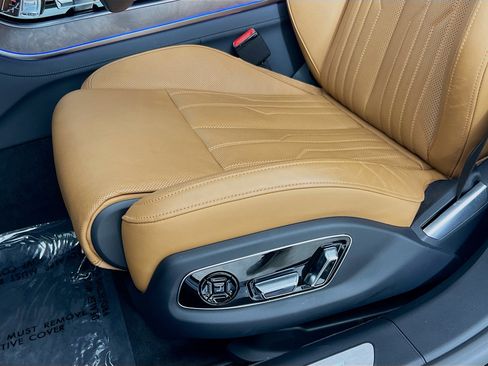 Used 2025 Audi A8 L 3.0T w/ Executive Package image 20