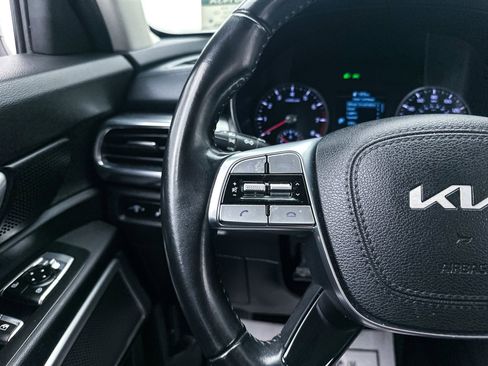 Used 2022 Kia Telluride LX image 29