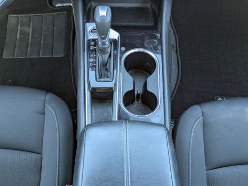 Used 2021 Nissan Altima 2.5 SV image 6