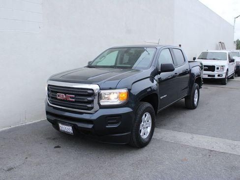 Used 2017 GMC Canyon 2WD Crew Cab w/ Convenience Package image 3